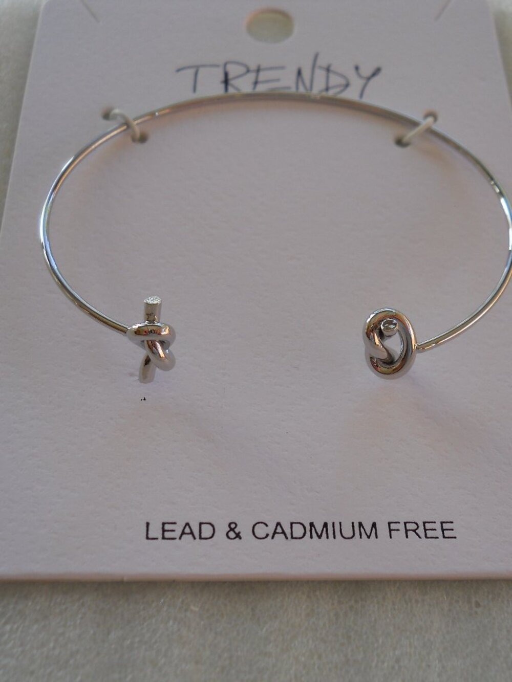 *SALE*     TRENDY - Cuff Bracelet   1125
